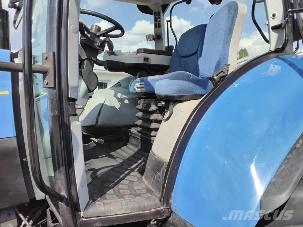 New Holland T6090 Tractoare
