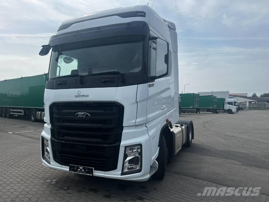 Ford F-Max Autotractoare