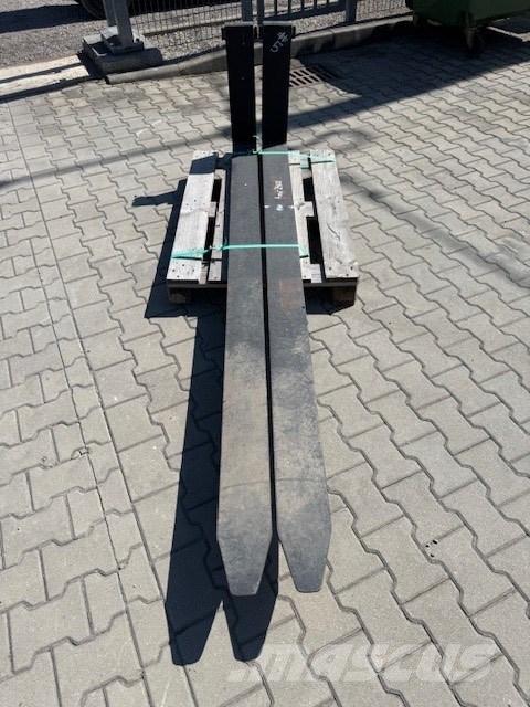 Linde 2400 MM Furci