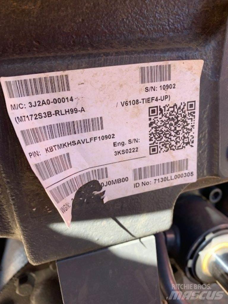 Kubota M7-172D-PS Tractoare