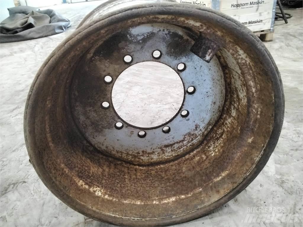 Valmet 836 20x26,5 Anvelope, roti si jante