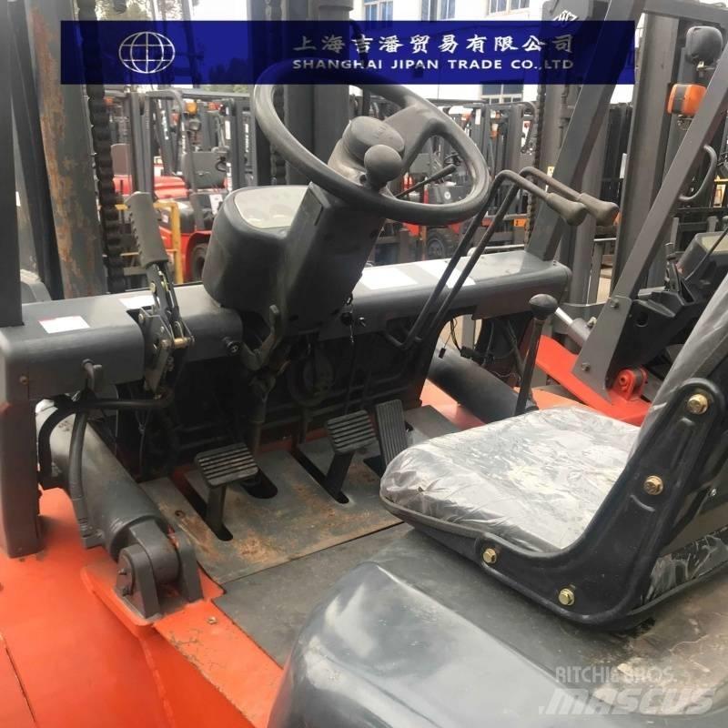 Heli H2000 50 Stivuitor diesel