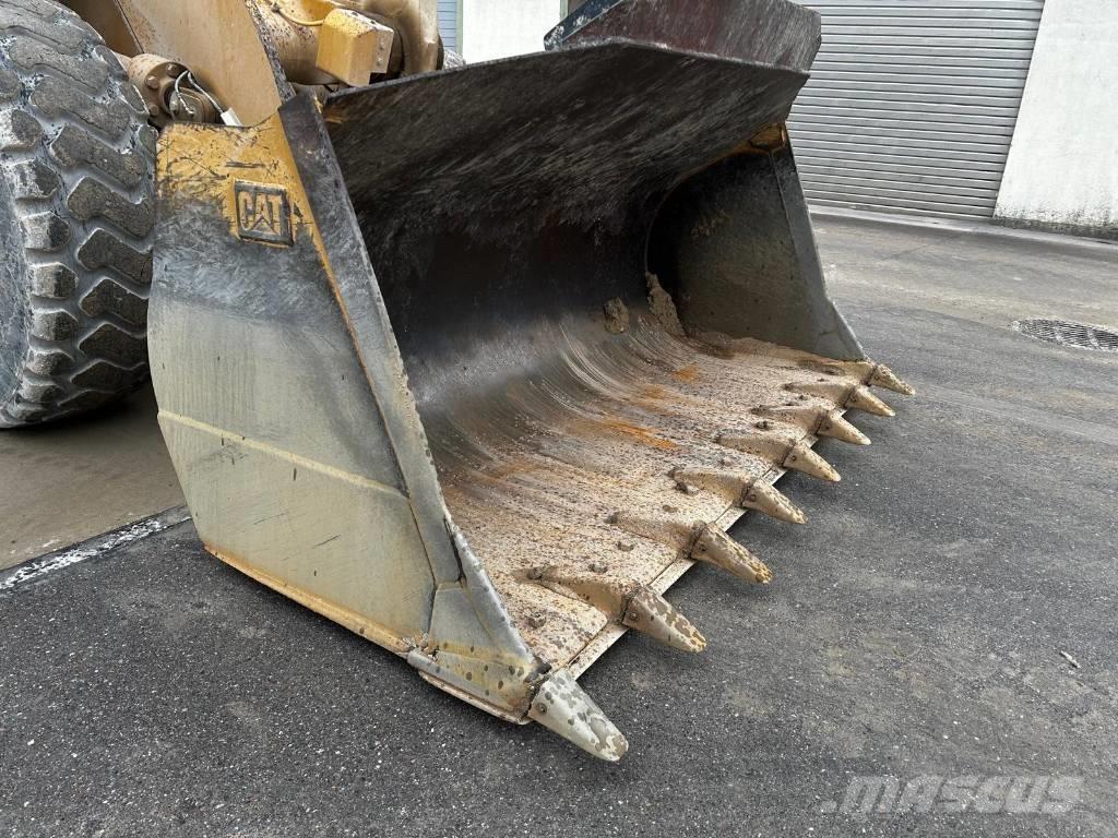 CAT CAT 950H Incarcator pe pneuri