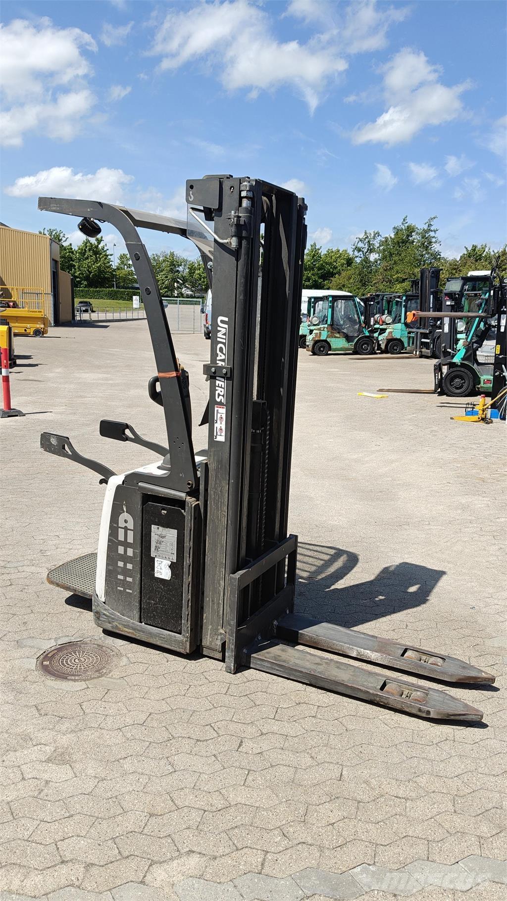 Atlet PSP160 Transpaleti autopropulsanti