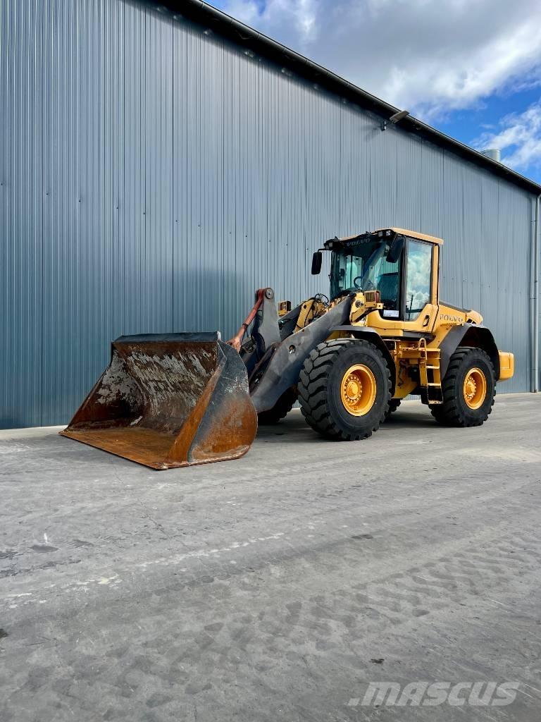 Volvo L90F Incarcator pe pneuri