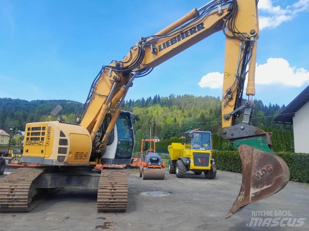 Liebherr R 924 Excavatoare pe șenile
