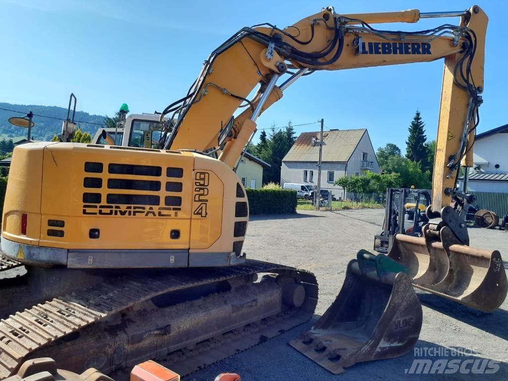 Liebherr R 924 Excavatoare pe șenile
