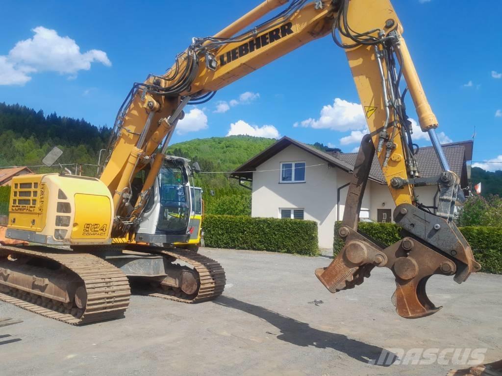 Liebherr R 924 Excavatoare pe șenile
