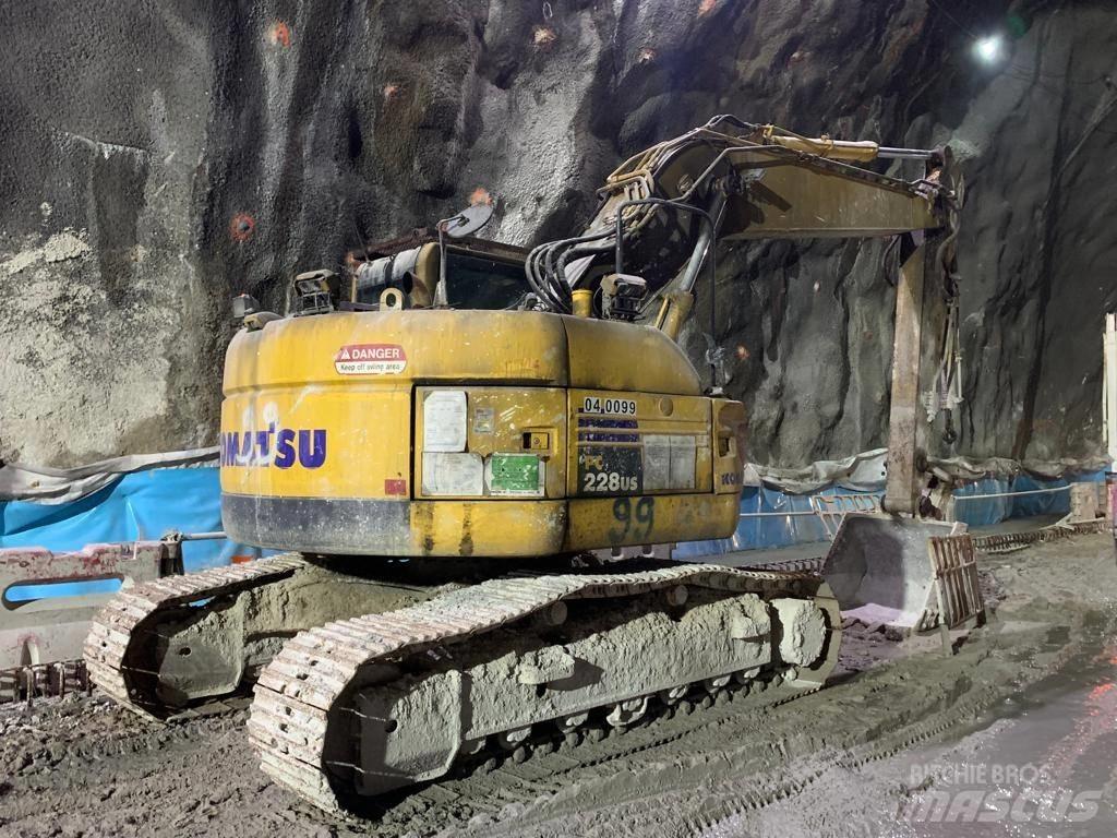 Komatsu PC228US-8 Utilaje construcții - Altele