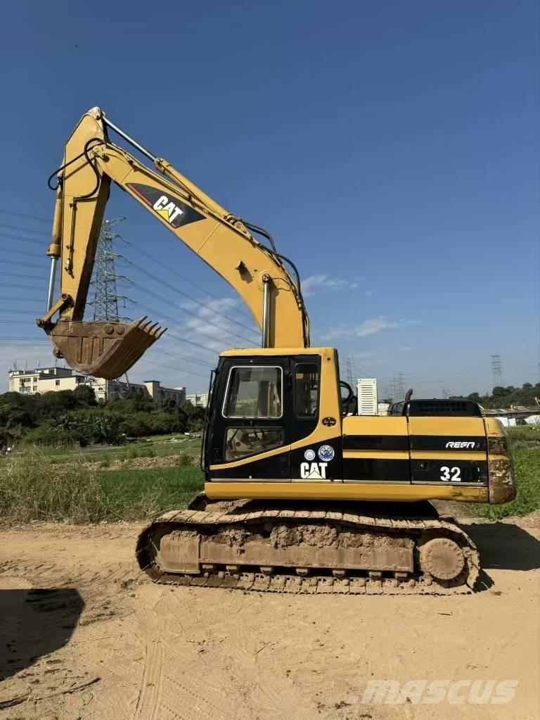 CAT 320 B Excavatoare pe șenile
