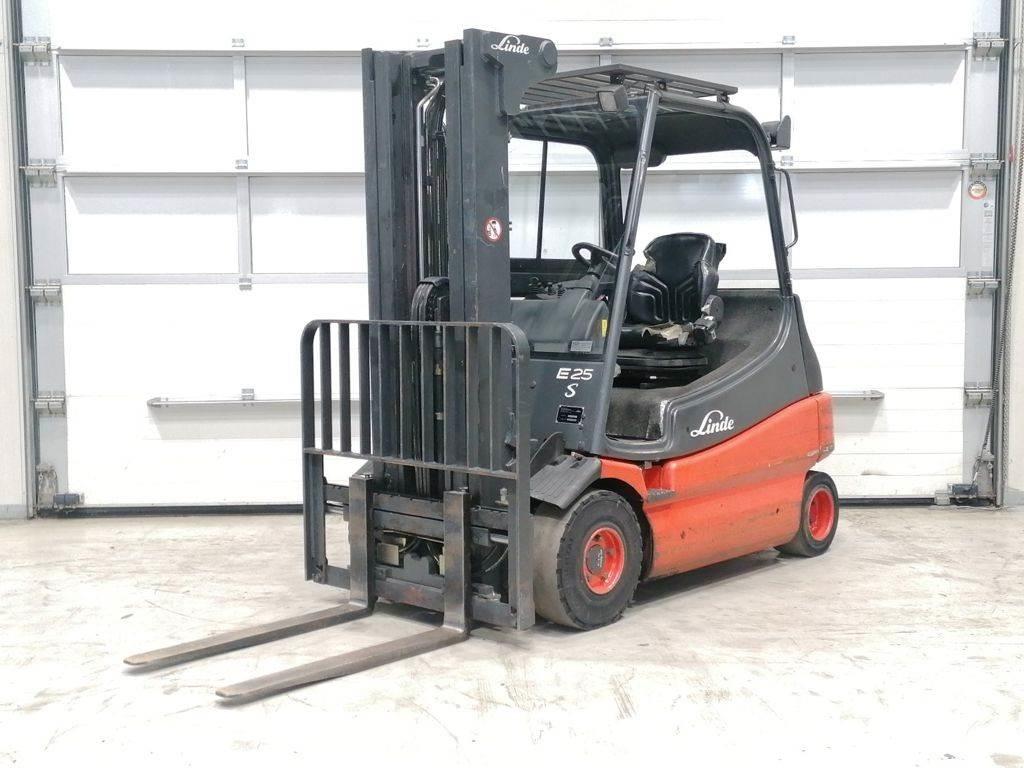 Linde E25-03 Stivuitor electric