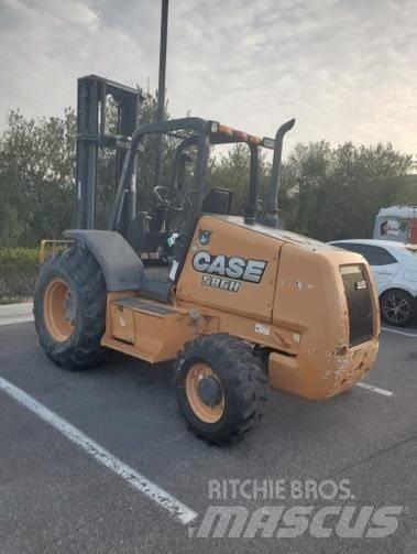 CASE 586H Masini de teren dificil