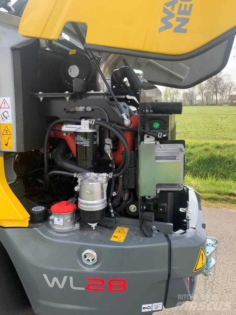 Wacker Neuson WL28 Incarcator pe pneuri