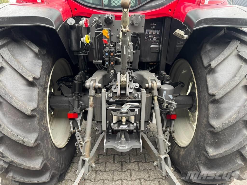 Valtra G105 H Tractoare