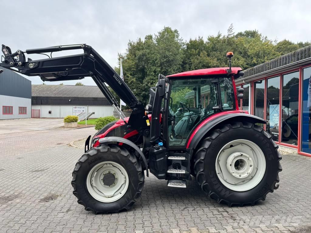 Valtra G105 H Tractoare