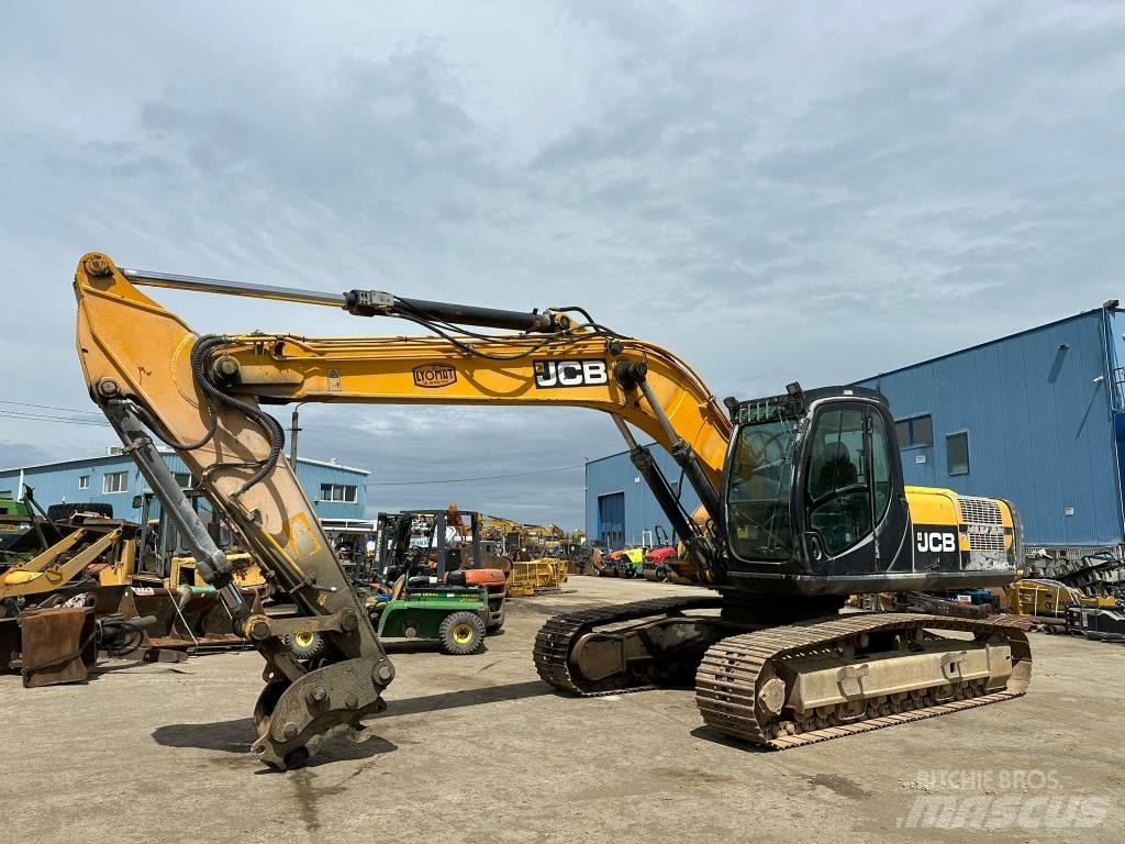 JCB JS 240 N LC Excavatoare pe șenile
