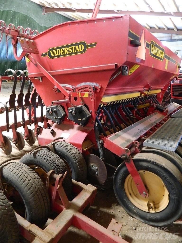 Väderstad Rapid400C Perforatoare