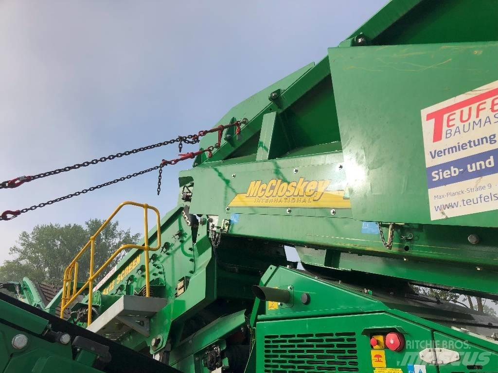 McCloskey R105 Cernuitoare