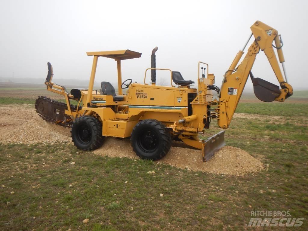 Vermeer V8550 Excavatoare de santuri