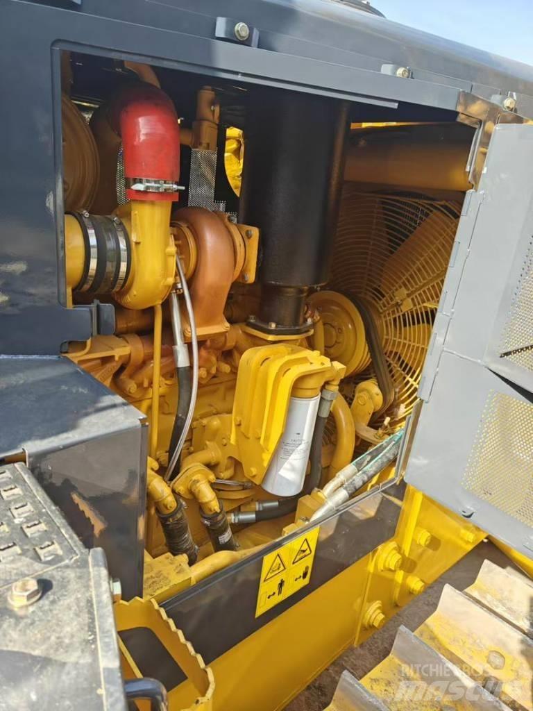 Shantui S32 Excavatoare pe șenile
