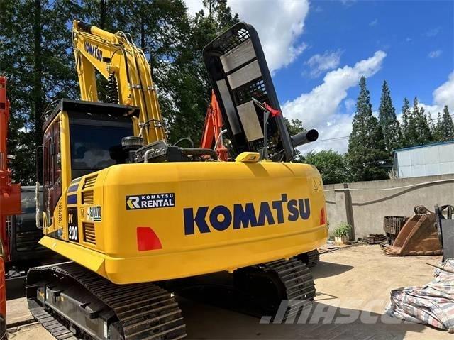 Komatsu PC 200-8 Excavatoare pe șenile
