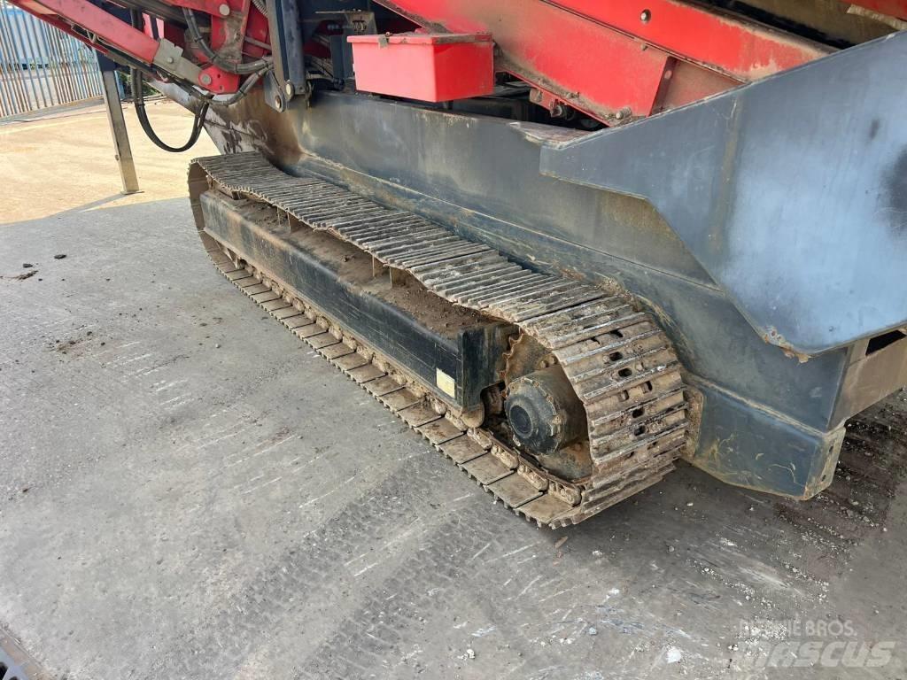 Terex Finlay 883 Cernuitoare