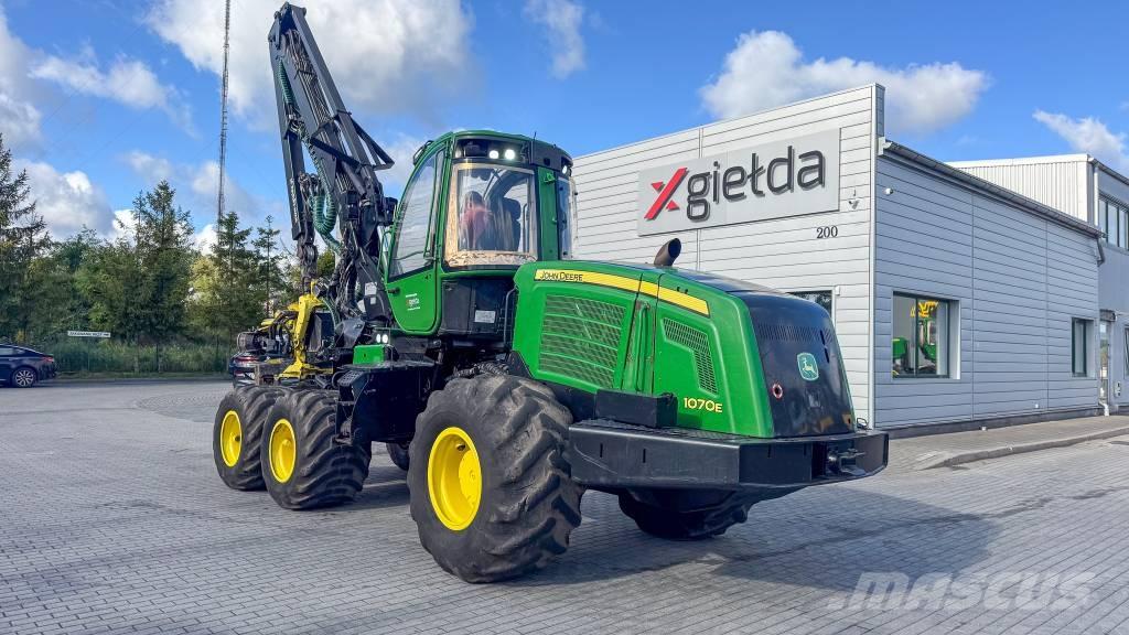 John Deere 1070 E Combine forestiere
