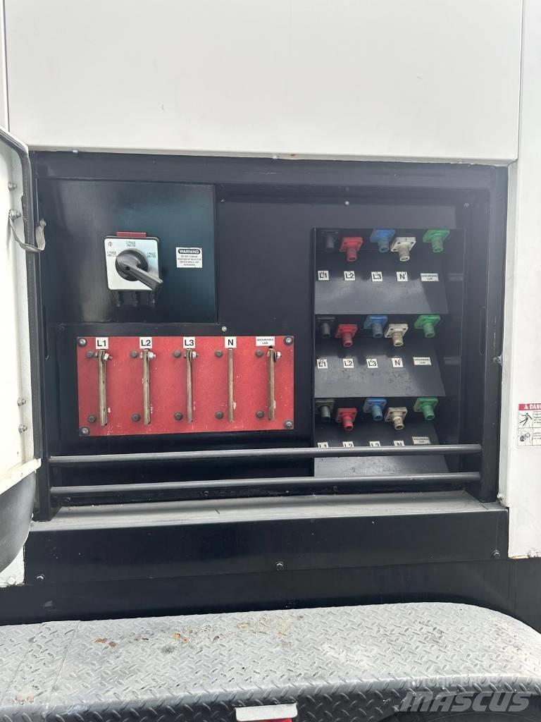 Cummins C300D6R Generatoare Diesel