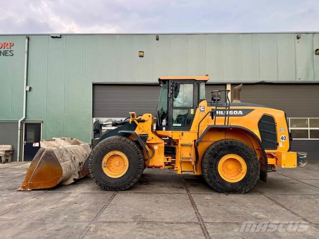 Hyundai HL960A Incarcator pe pneuri