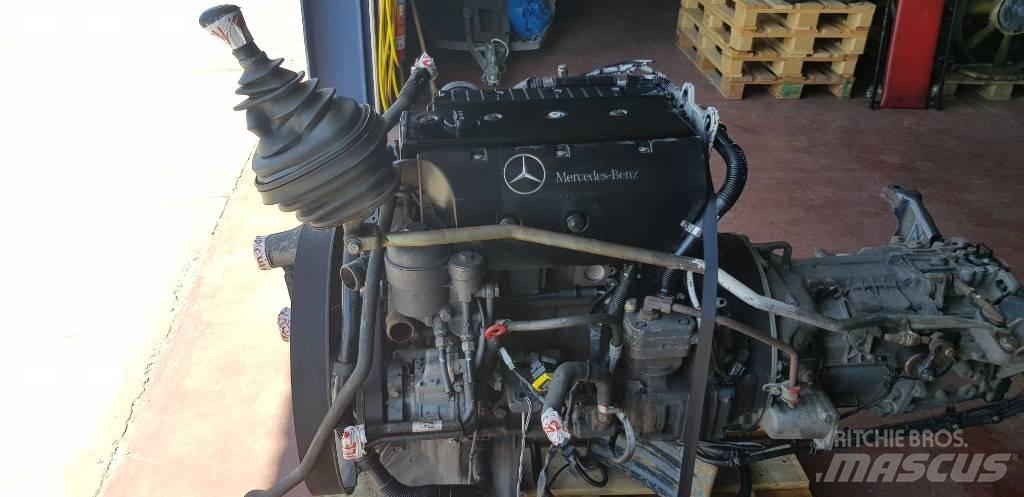 Mercedes-Benz ATEGO Motoare
