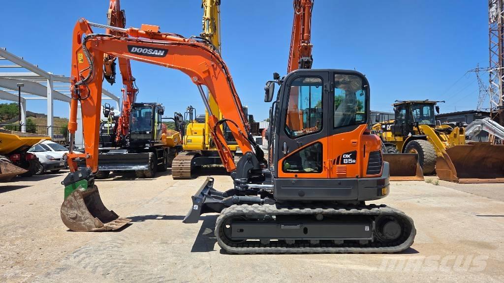Doosan DX 85 Excavatoare 7t - 12t