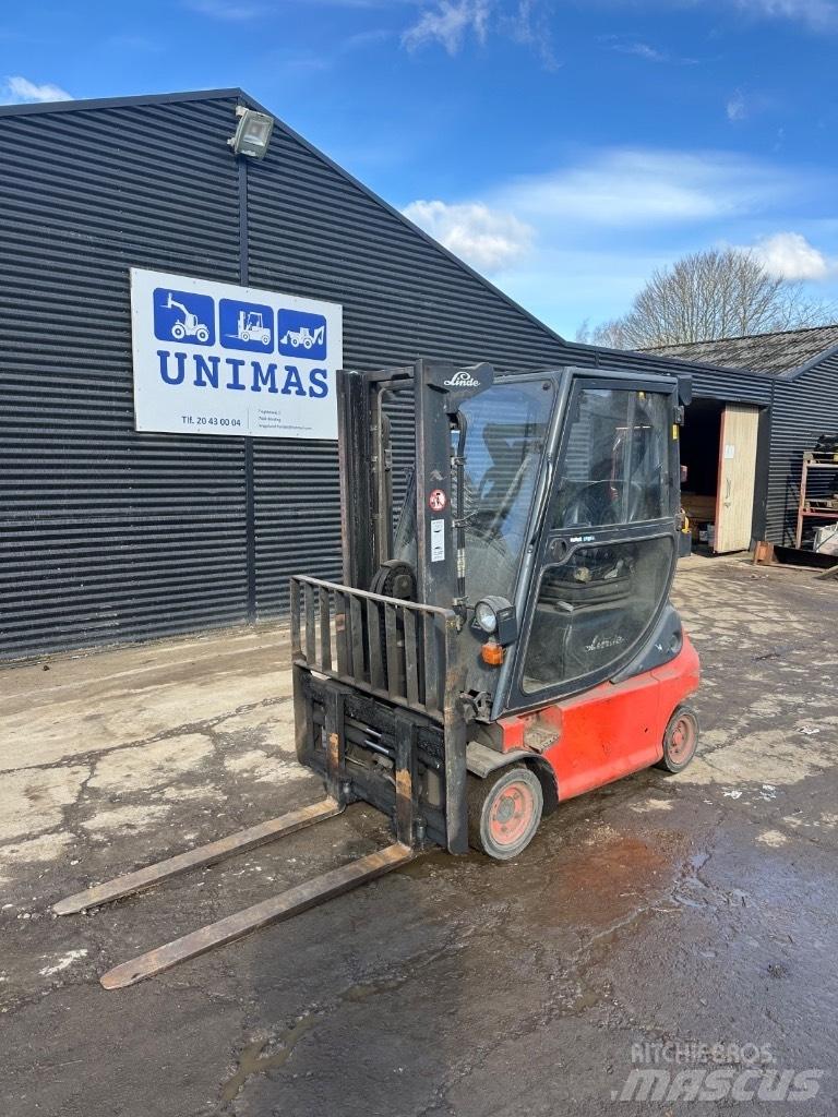 Linde E18 Stivuitor electric
