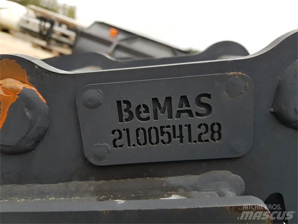 TL 300 SW010 Excavator