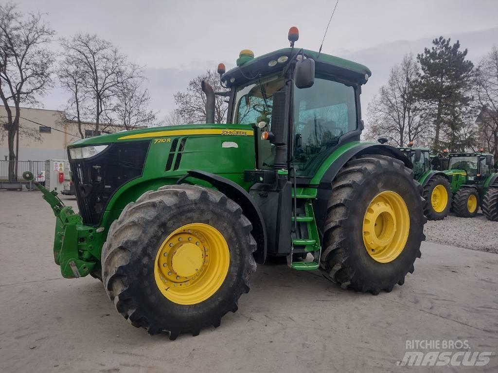 John Deere 7210 R Tractoare