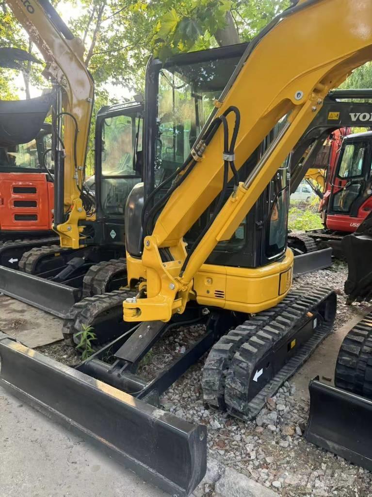 Komatsu PC 35 MR-3 Mini excavatoare < 7t