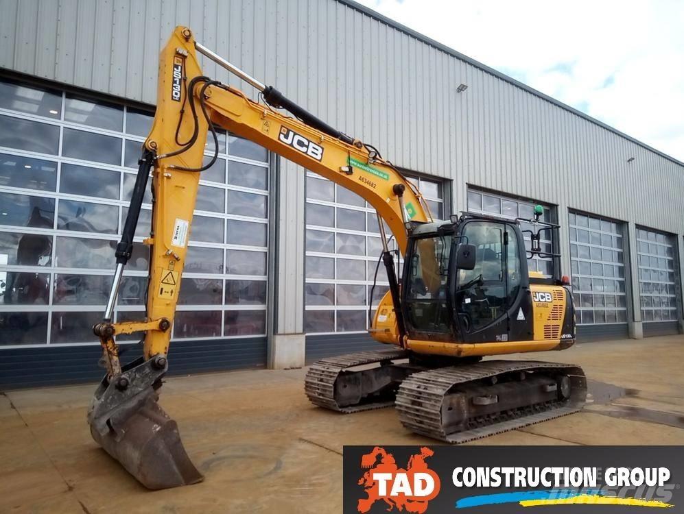 JCB JS 130 LC Excavatoare pe șenile

