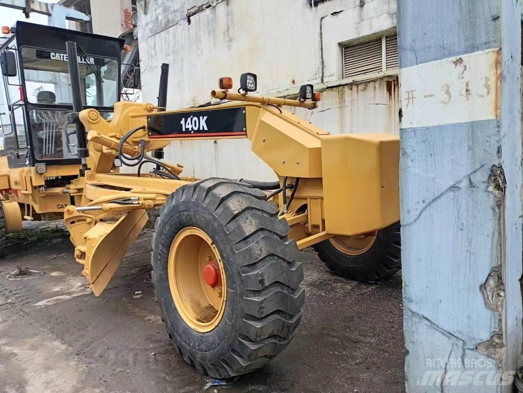 CAT 140 H Gredere
