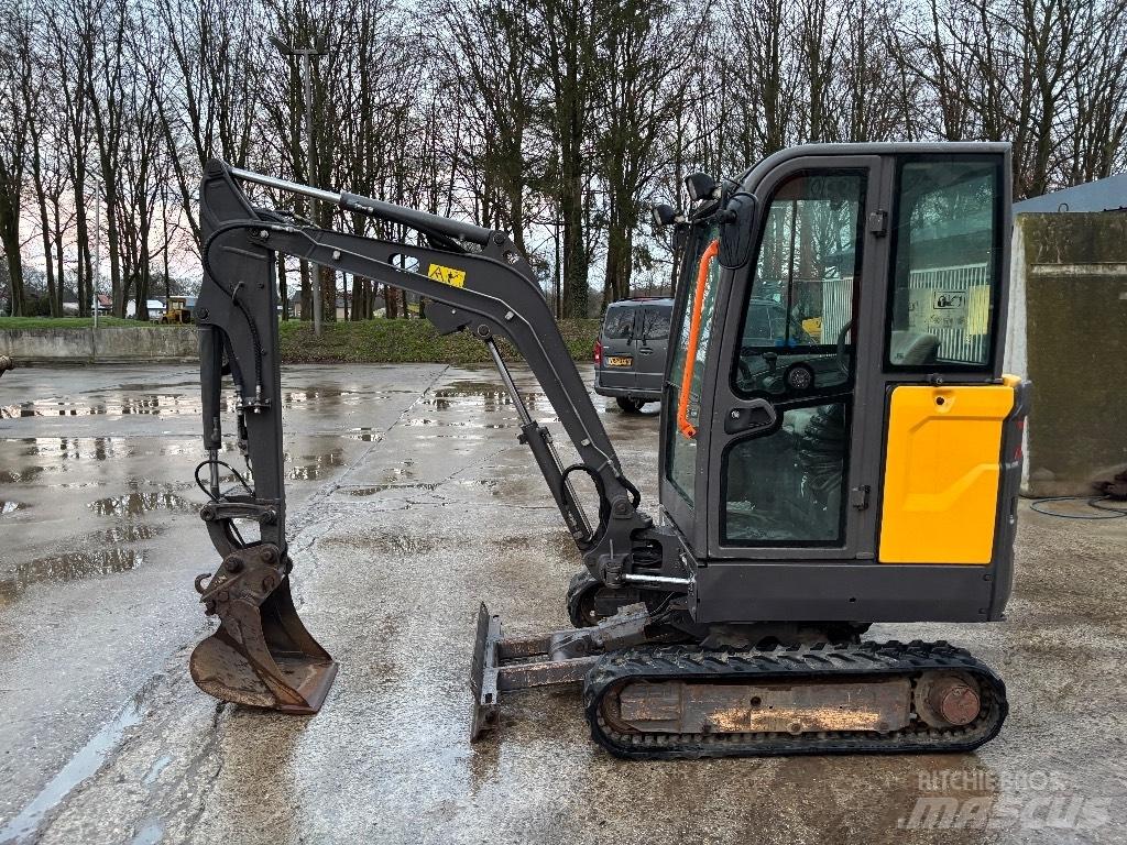 Volvo EC 20 E Mini excavatoare < 7t