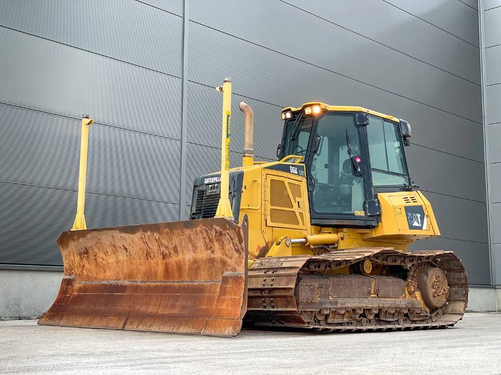 CAT D6K Buldozere pe senile