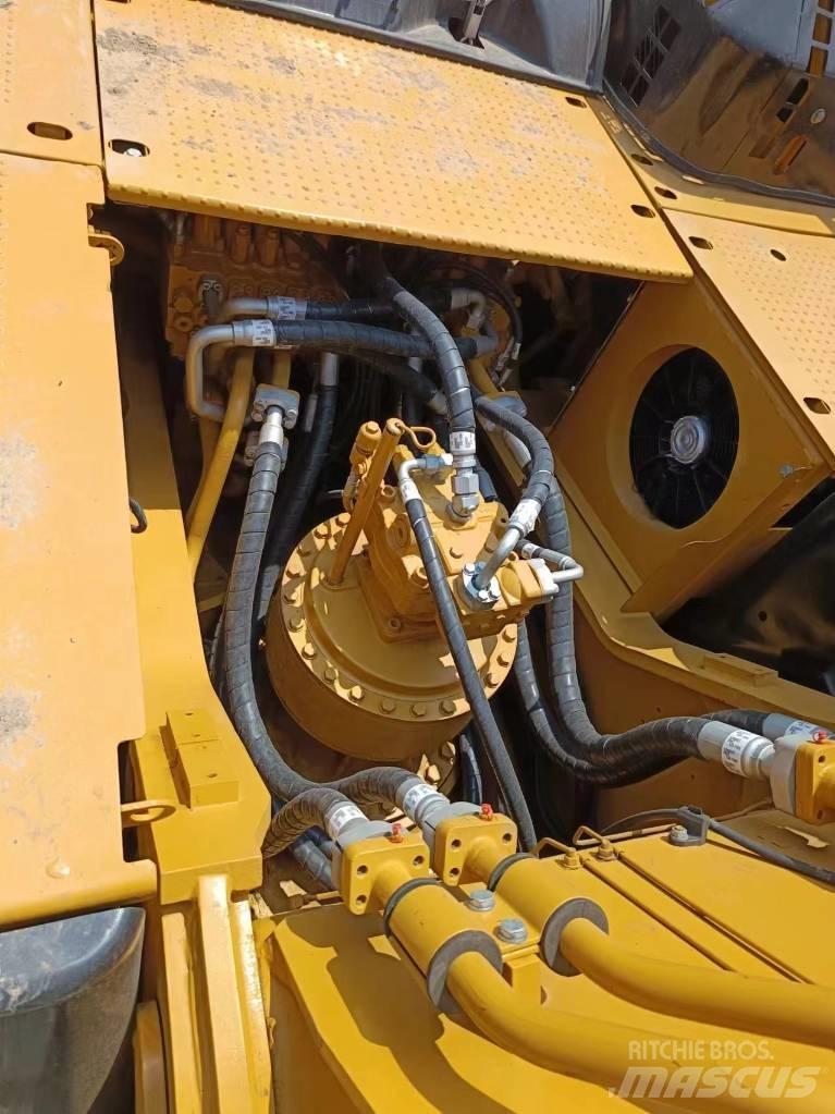 CAT 336 D2 Excavatoare pe șenile
