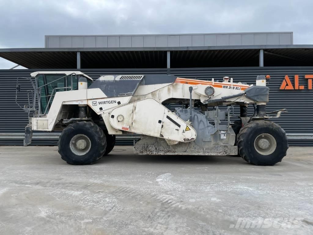 Wirtgen WR 200 XLI Utilaje asfalt cu freze reci