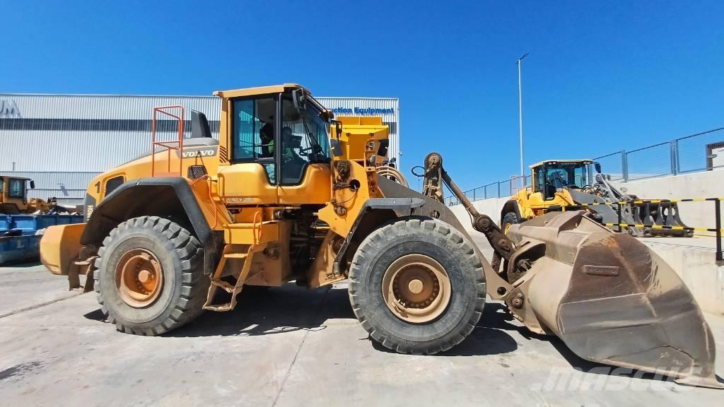 Volvo L 180 H Incarcator pe pneuri