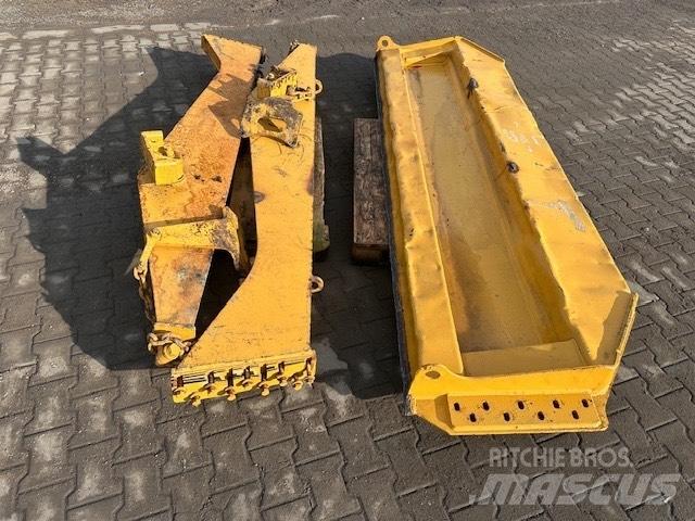 CAT 730 KLAPA Transportoare articulate