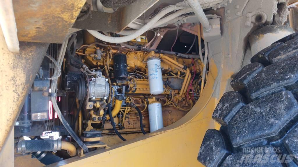 Komatsu 405 Camioane cu basculante rigide