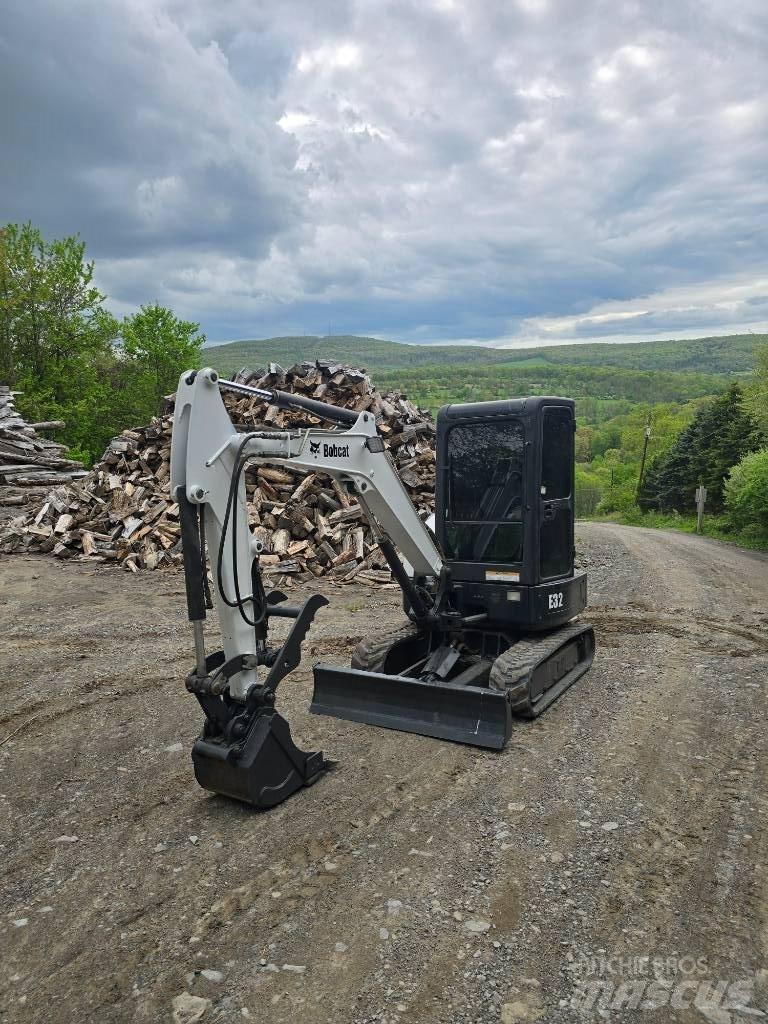 Bobcat E 32 Mini excavatoare < 7t