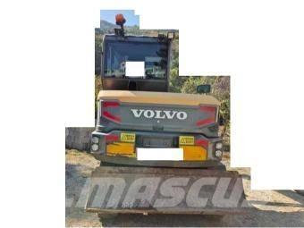 Volvo EW 60 Excavatoare cu roti