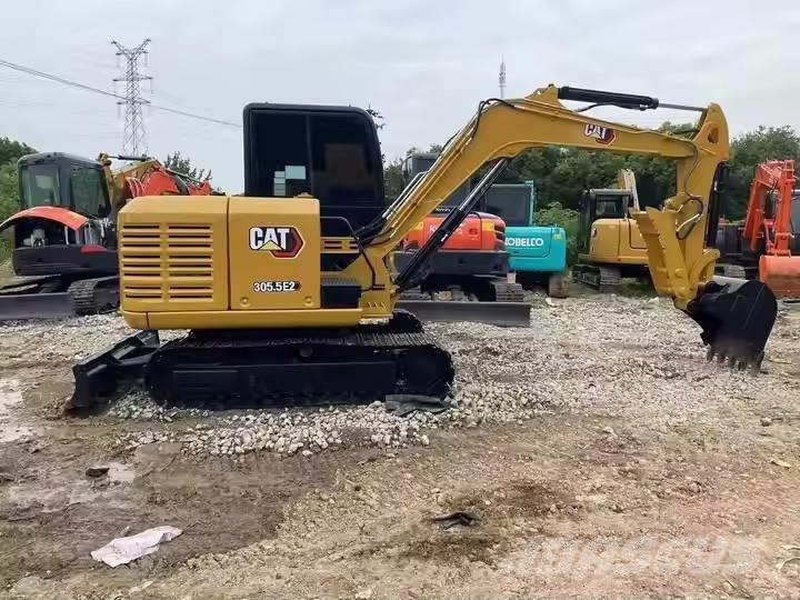 CAT 305.5 E 2 Excavatoare pe șenile
