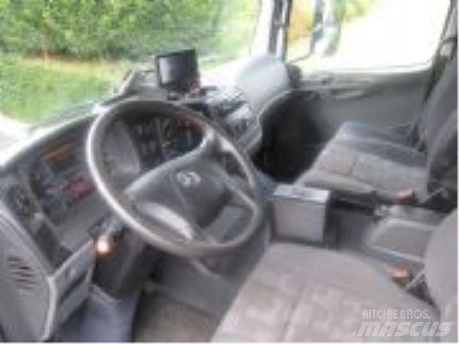 Mercedes-Benz Axor Camion de deseuri