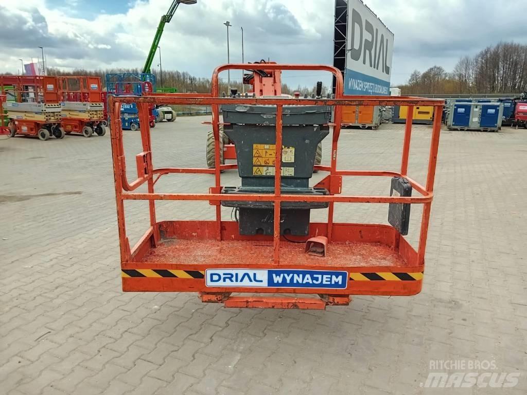 JLG M 600 JP Nacele cu brat articulat