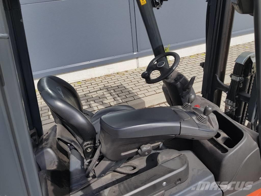 Linde E16C Stivuitor electric